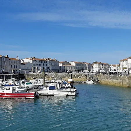 Apartman Avec Terrasse Arboree A Saint-martin-de-re, Proche Port Et Commerces - Fr-1-544-8